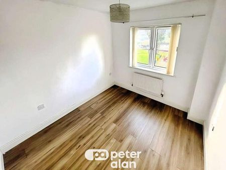 High Trees, Risca, Newport, NP11 - Photo 5