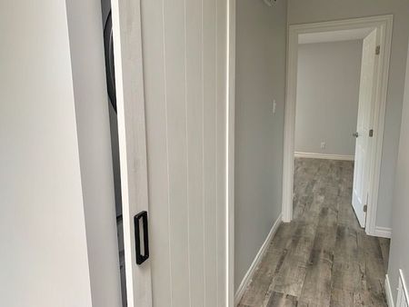 For Lease - 256 Dunlop Street Unit# 2, Barrie, Ontario - Photo 5