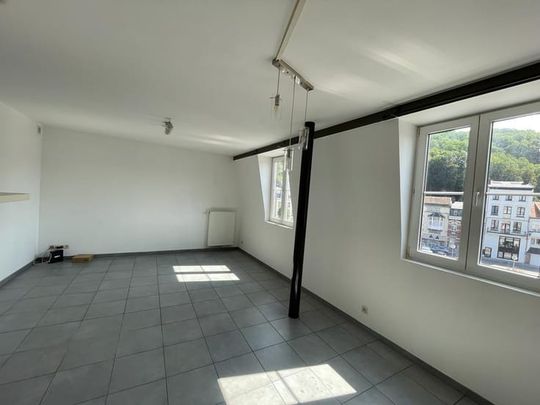 Appartement te huur - Photo 1