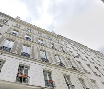 STUDIO A LOUER - PARIS 9EME ARRONDISSEMENT - 16.9 m - 832 € - Photo 2