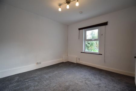 2 Bed Character Property - Photo 3