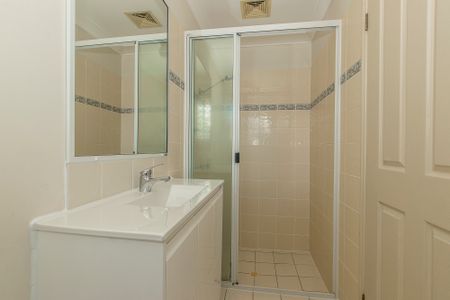 43 Sheperd Circuit, Kirwan QLD 4817 - House For Rent | Domain - Photo 5