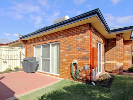 Charming East Victoria Park Rental Gem - Photo 3