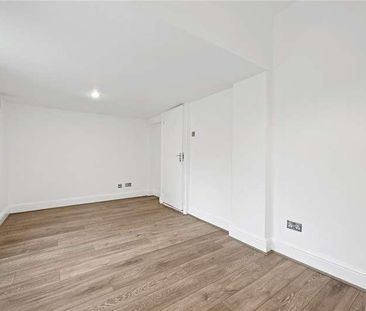 Scrubs Lane, London, NW10 - Photo 5