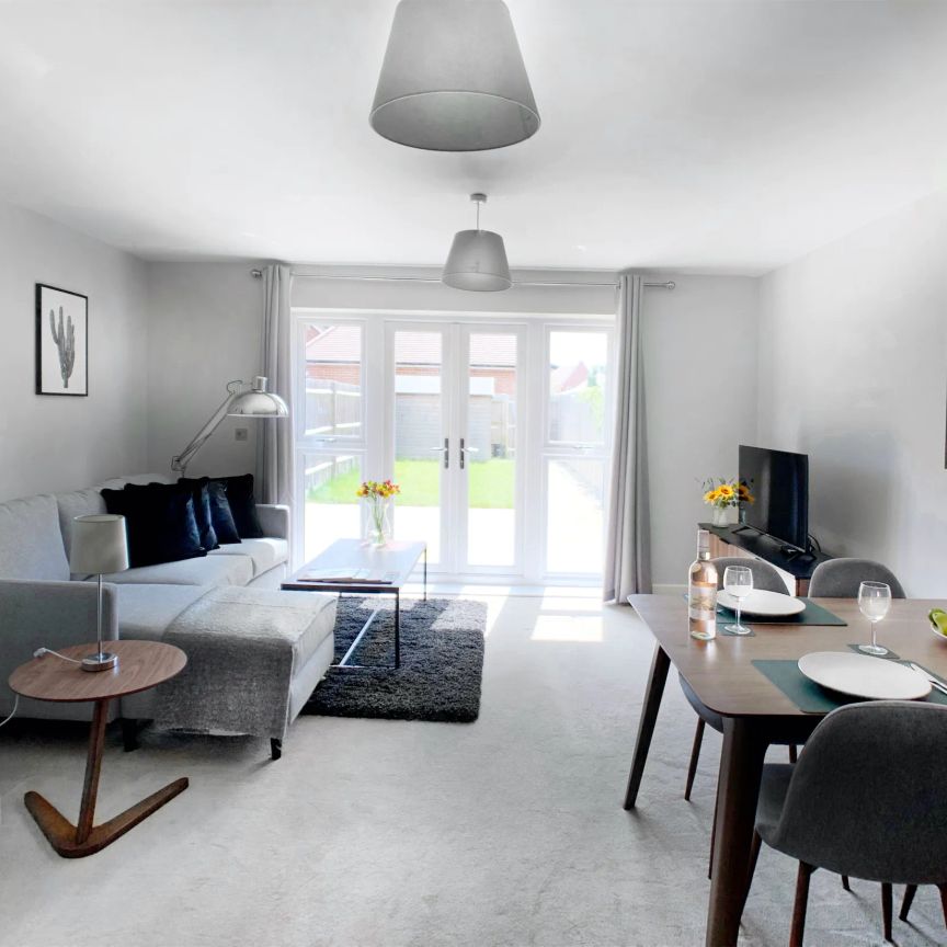 2 Bed, House - Photo 1