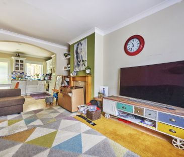 Available unfurnished from 05/01/2026 - Photo 3