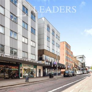 2 bedroom flat to rent - Photo 3