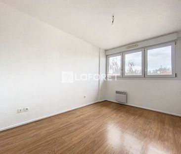 Location Appartement 4 pièces 72m² - Photo 4