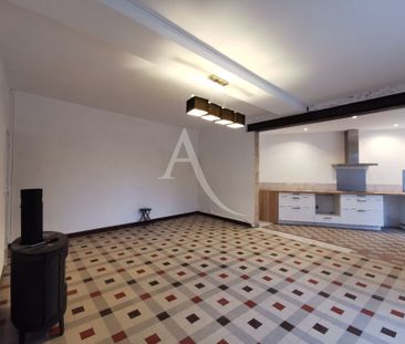 Location Maison 4 pièces 124m² DOUE LA FONTAINE 49700 - Photo 2