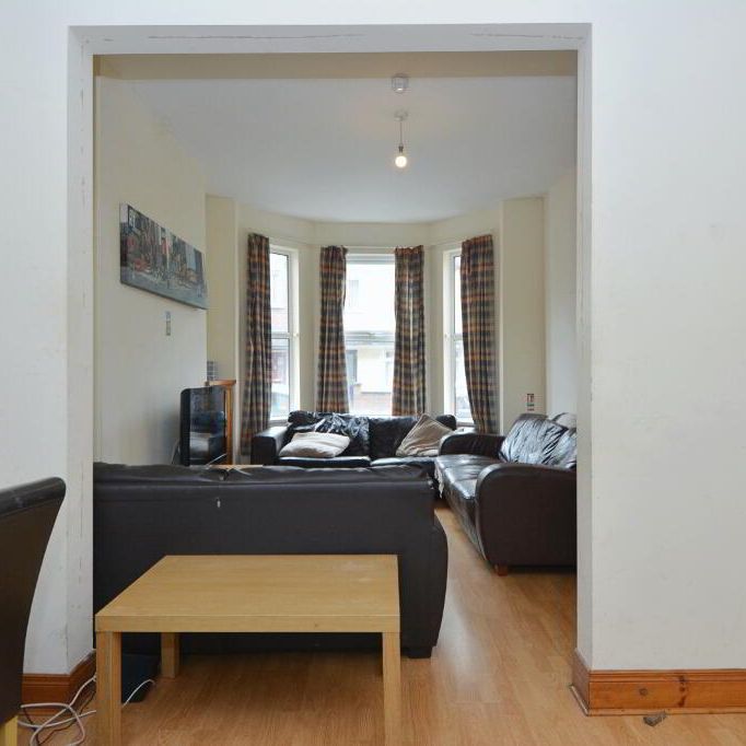 67 Dunluce Avenue, Lisburn Road, Belfast, BT9 7AW - Photo 1