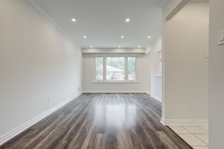 For Lease - 144 Willow Lane Unit# Main, Newmarket, Ontario - Photo 4