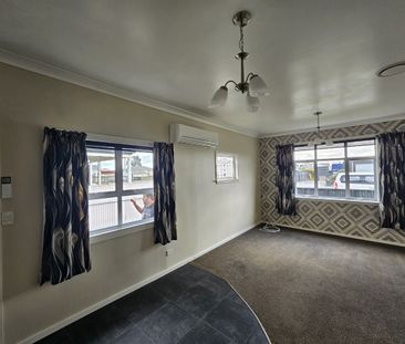 32 Cambria Street, Hawera, South Taranaki, Taranaki 4610 - Photo 2
