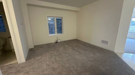 For Lease - 126 Hitchman Street, Brant, Ontario - Photo 5