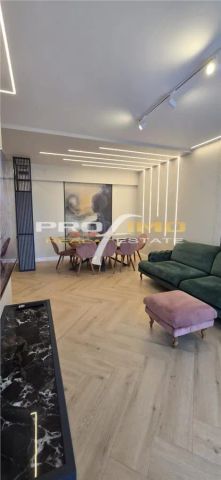 Tomis Nord , apartament 2 camere lux, mobilat, utilat, loc parcare, termen lung - Photo 4