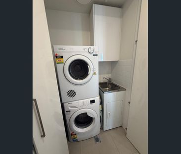 Fully furnished apartment - In the heart to Box Hill accessible to ... - Photo 6