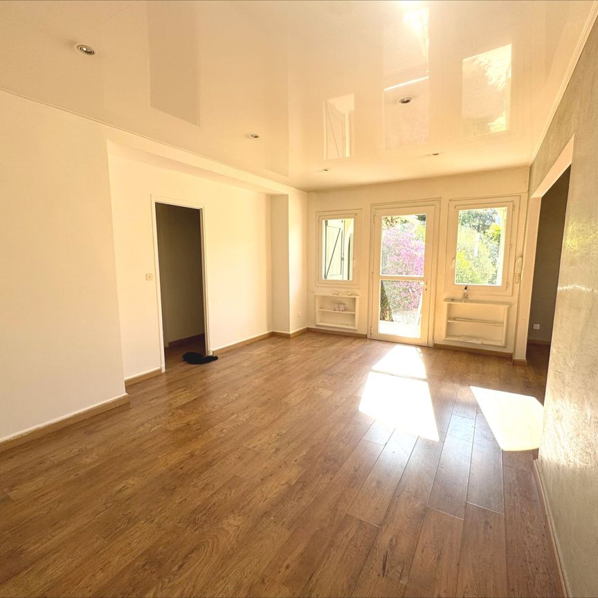 Location Maison 4 pièces 130m² CASSIS 13260 - Photo 1