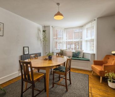4 bedroom terraced house to rent - Photo 4