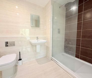 2 bedroom apartment to rent - Photo 6