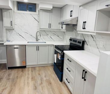 For Lease - 16 Walter Clifford Nesbitt Drive, Whitby, Ontario - Photo 4