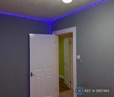 3 bedroom terraced house to rent - Photo 6