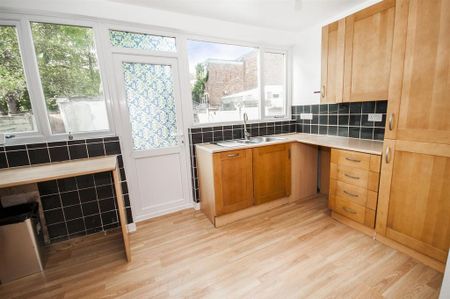 2 bedroom house to rent - Photo 4