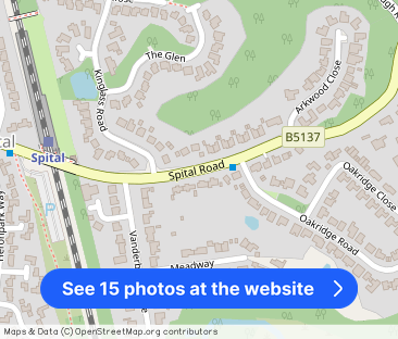 Brackenthorpe Court, Spital - Photo 1