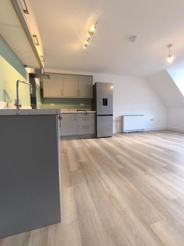 1 bedroom apartment to rent - Photo 2