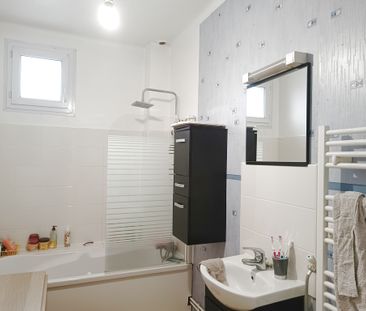 Location Appartement 3 pièces 78m² ST LO 50000 - Photo 6