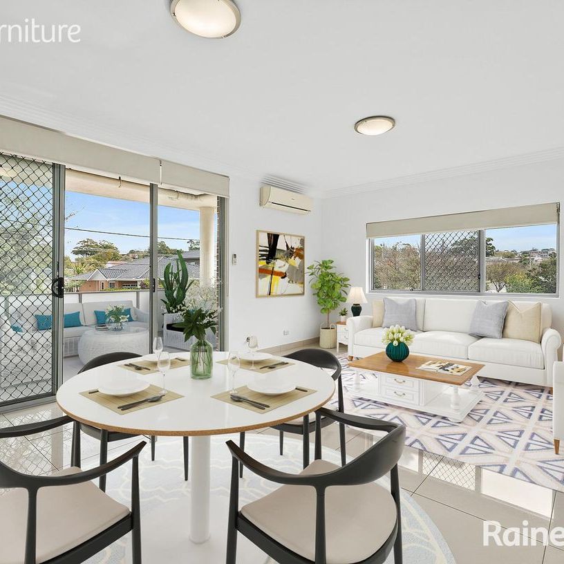 Spacious & Modern Unit - Photo 1