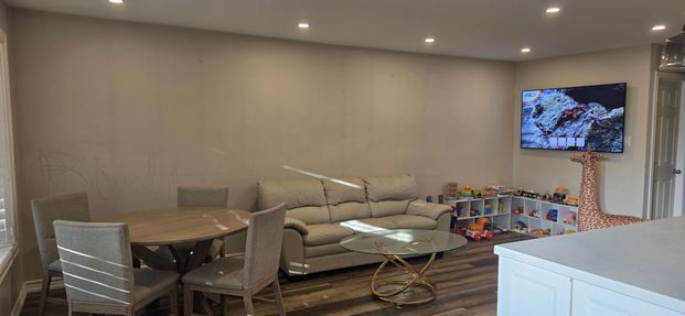 For Lease - 99 Millard Street Unit# (Main), Whitchurch-Stouffville, Ontario - Photo 1