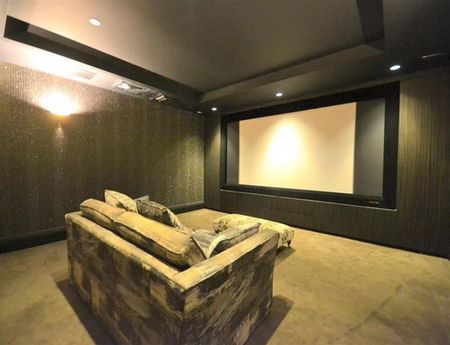 5 Bedroom Detached Available Arranging tenancy - Photo 4