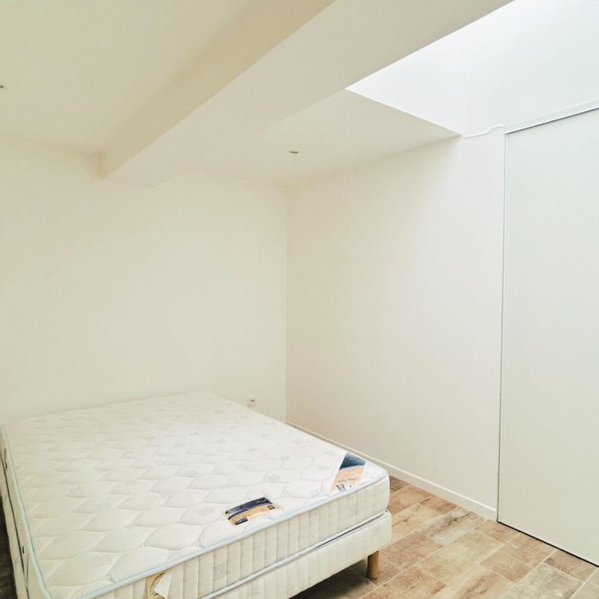 A LOUER APPARTEMENT DE TYPE 3 MEUBLE - SAINT ANDRE DE CUBZAC CENTRE - Photo 1