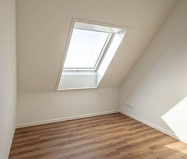 Neubau/Erstbezug | Modernes Wohnen im Dachgeschoss auf zwei Ebenen - Foto 2