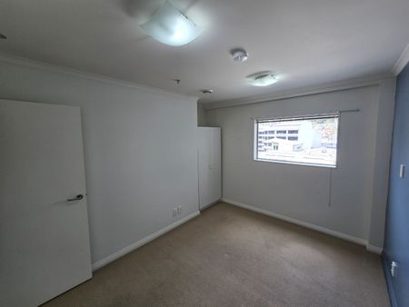 2 Bedroom Te Aro - Photo 4