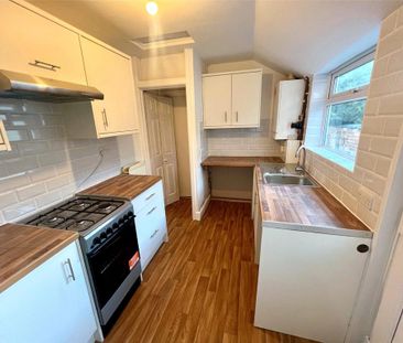 3 bedroom terraced house to rent - Photo 6