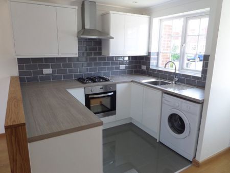 6, Buckingham Drive, Chichester - Photo 4