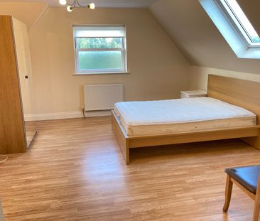 Studio Flat, Ealing Broadway East, W5 - Photo 1