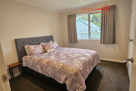 Executive-level 4 bedroom family home in great part of Otaki - Photo 5