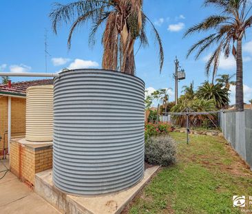 Centrally Located Family Home - Photo 2