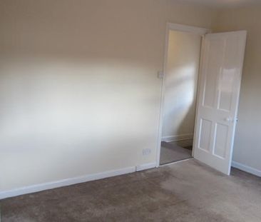 2 Bed Semi-Detached House, Cardinal Grove, LS11 - Photo 1