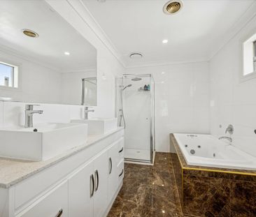 Expansive Family Living - Photo 1