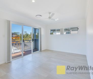 3 Spring Lane, Helensvale QLD 4212 - House For Rent - $1,000 | Domain - Photo 3
