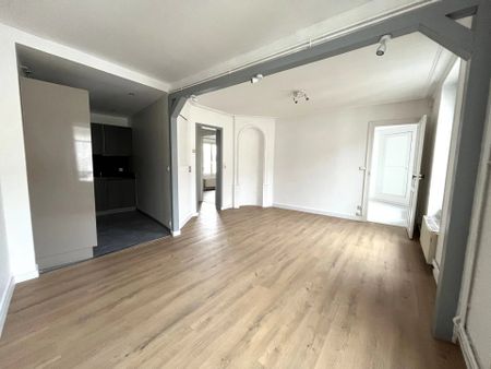 Location Appartement 3 pièces 64m² NANCY 54000 - Photo 3