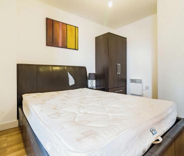 Studio to rent - Photo 3