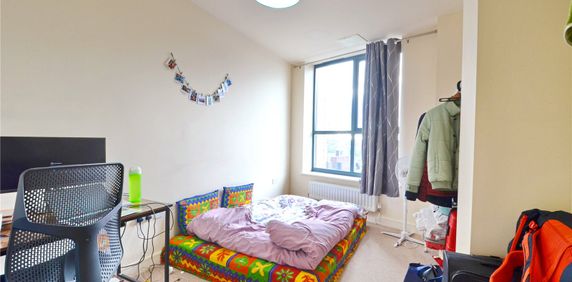 Waters Road, Kingswood - Photo 2