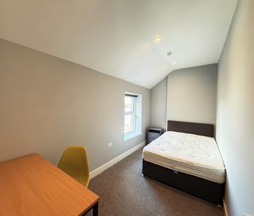 54 Holyhead Road - Photo 5