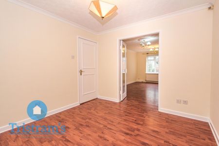 3 bed Semi-Detached House for Rent - Photo 5