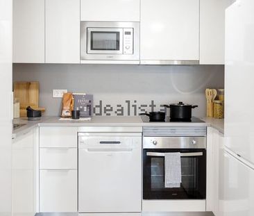 Alquiler de piso en Calle Poeta Muñoz Rojas, 5 - Photo 3