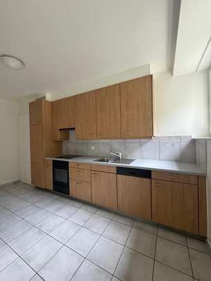 A LOUER! Magnifique appartement avec un jardin privatif - Photo 1