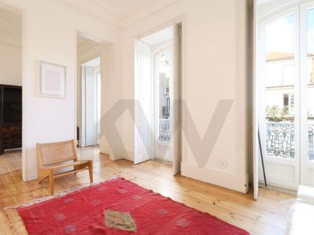 2 room luxury Apartment for rent in Misericórdia, Lisbon - Photo 3